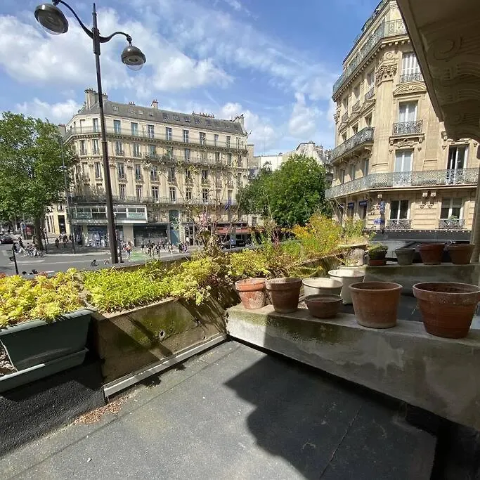 85m2 Center Republique 2 Br-4p *